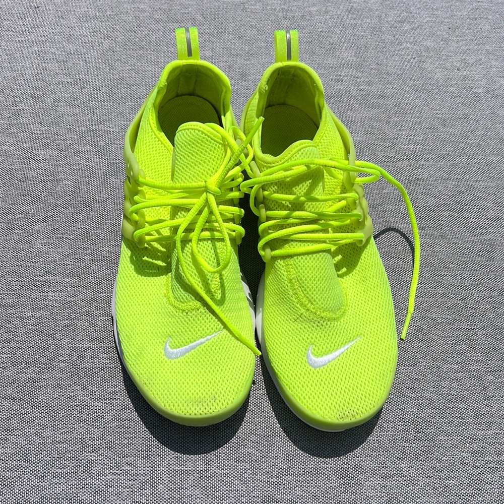 Neon prestos worn once